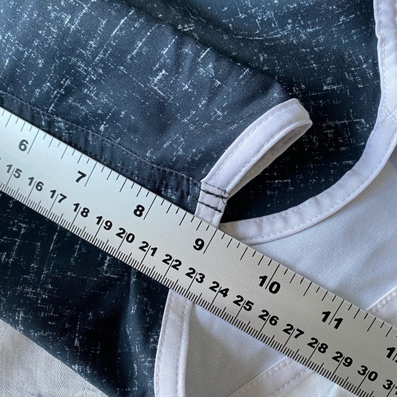 Old‎ Navy Green Flowers Men's Board Shorts Size 28 Swim Surf - Picture 9 of 11